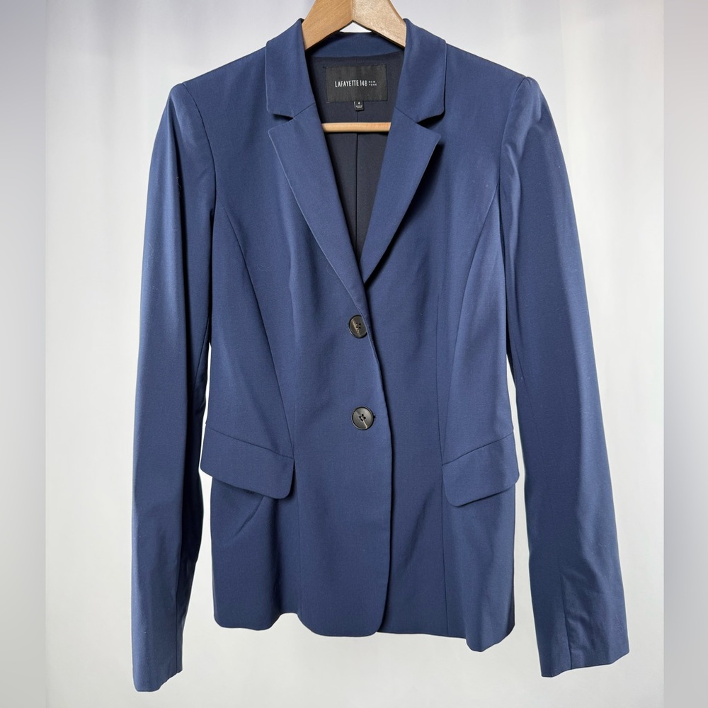 Lafayette 148 New York 2 Button Virgin Wool Blazer in Blue Size 4